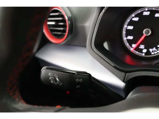 Seat Ibiza 1.0 TSI FR | LED | Clima | Apple Carplay/Android Auto | Parkeersensoren V+A | Cruise | Lichtmetal... ActivLease financial lease