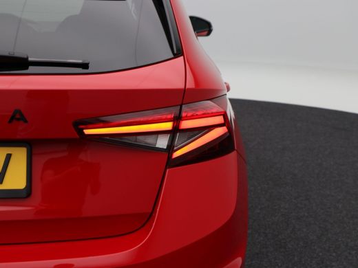 Skoda Fabia 1.0 TSi Monte Carlo 115 Pk | Stoelverwarming | Camera | Climatronic | CarPlay | Cruise Control | ... ActivLease financial lease