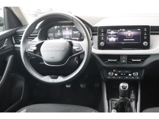 Skoda Kamiq 1.0 TSI 116PK Business Edition Facelift/Carplay-android/Camera/Keyfree/Parkeerhulp ActivLease financial lease