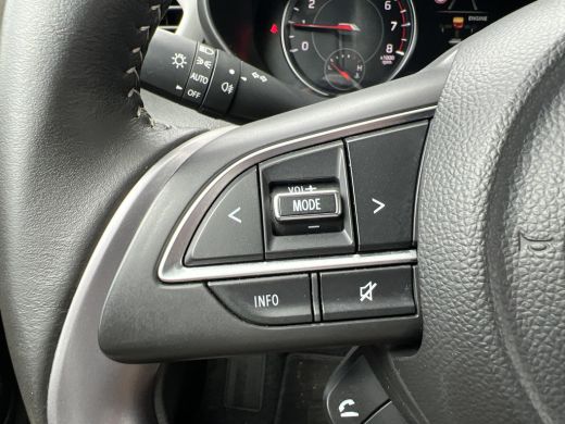 Suzuki Swift 1.2 Select Smart Hybrid ActivLease financial lease