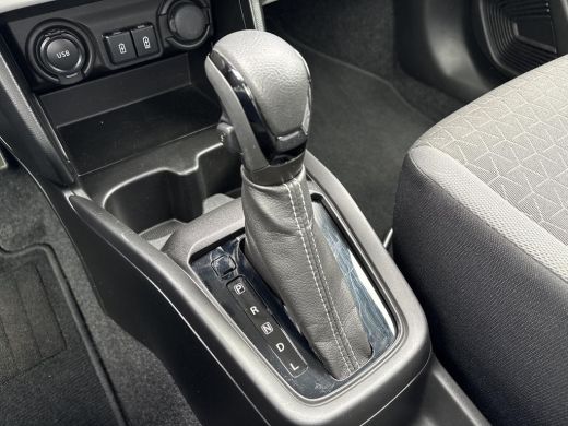 Suzuki Swift 1.2 Select Smart Hybrid **STOELVERWARMING/ KEYLESS/ DODEHOEK DETECTIE** ActivLease financial lease