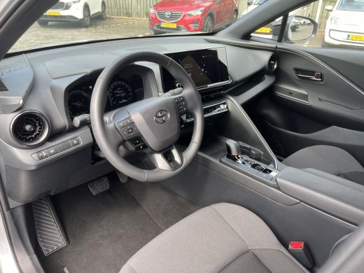 Toyota C-HR 1.8 Hybrid 140 Dynamic | Navigatie | Apple CarPlay/Android auto | Achteruitrijcamera ActivLease financial lease