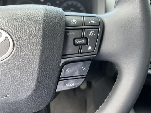 Toyota C-HR 1.8 Hybrid 140 Dynamic | Navigatie | Apple CarPlay/Android auto | Achteruitrijcamera ActivLease financial lease