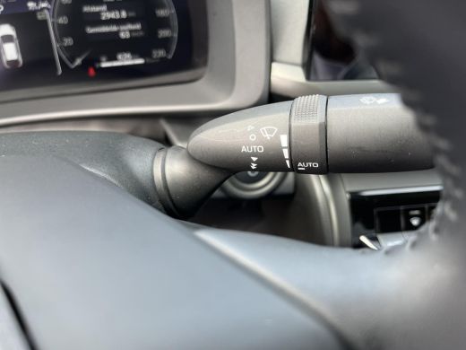 Toyota C-HR 1.8 Hybrid 140 Dynamic | Navigatie | Apple CarPlay/Android auto | Achteruitrijcamera ActivLease financial lease