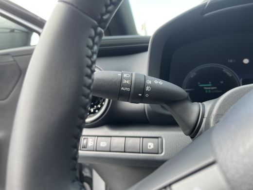 Toyota C-HR 1.8 Hybrid 140 Dynamic | Navigatie | Apple CarPlay/Android auto | Achteruitrijcamera ActivLease financial lease