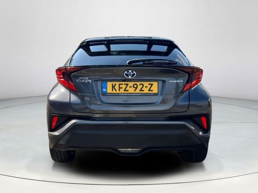 Toyota C-HR 1.8 Hybrid Executive ActivLease financial lease