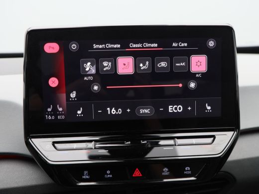 Volkswagen ID.3 First Plus 58 kWh Stoel/Stuur Verwarming | Camera | Adaptive Cruise | CarPlay | Matrix LED | 19 I... ActivLease financial lease