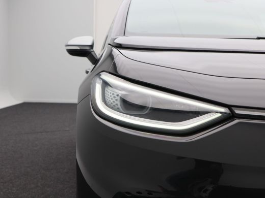 Volkswagen ID.3 First Plus 58 kWh Stoel/Stuur Verwarming | Camera | Adaptive Cruise | CarPlay | Matrix LED | 19 I... ActivLease financial lease