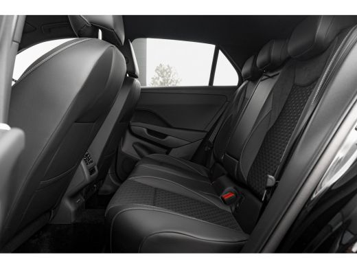 Volkswagen T-Roc 1.5 eTsi 150pk R-Line First Edition | 360 Camera | Adaptive Cruise | Stuur & Stoelverwarming | He... ActivLease financial lease