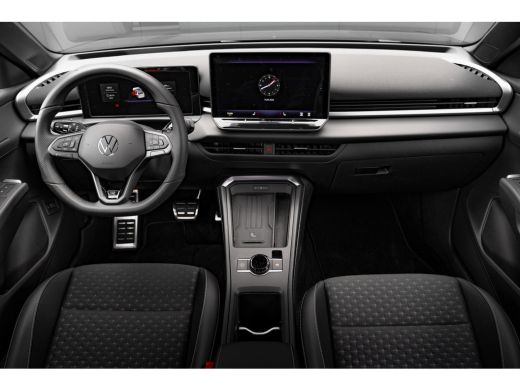 Volkswagen T-Roc 1.5 eTsi 150pk R-Line First Edition | 360 Camera | Adaptive Cruise | Stuur & Stoelverwarming | He... ActivLease financial lease