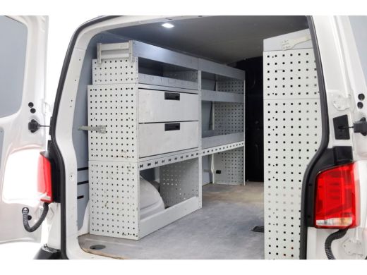 Volkswagen Transporter T6.1 2.0 TDI 110pk Lang Airco/Navi/Inrichting 09-2020 ActivLease financial lease