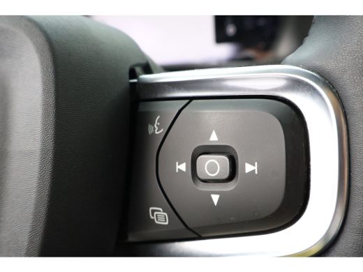 Volvo  XC40 Recharge Ultimate | Trekhaak | 20'' Velgen | 360 Camera | Pano | ActivLease financial lease
