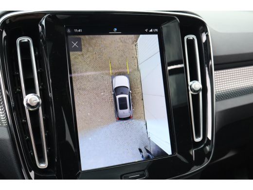 Volvo  XC40 Recharge Ultimate | Trekhaak | 20'' Velgen | 360 Camera | Pano | ActivLease financial lease