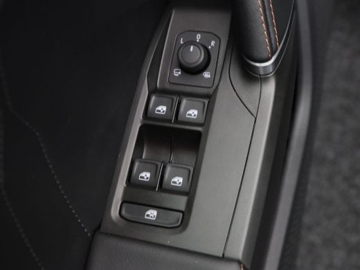 CUPRA Formentor 1.4 e-Hybrid 245 Pk VZ Performance | Stoel/Stuur Verwarming | Panorama dak | Kuip Sportstoelen | ... ActivLease financial lease