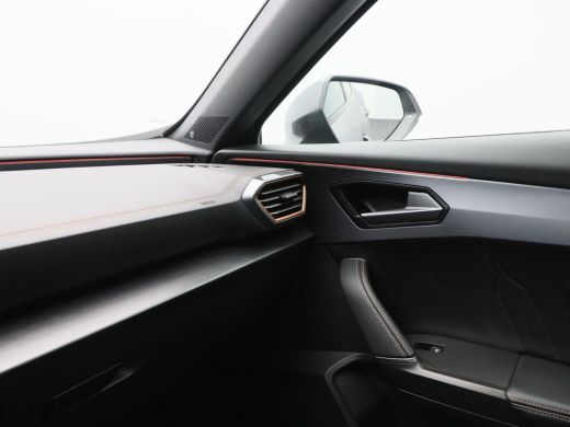 CUPRA Formentor 1.4 e-Hybrid 245 Pk VZ Performance | Stoel/Stuur Verwarming | Panorama dak | Kuip Sportstoelen | ... ActivLease financial lease