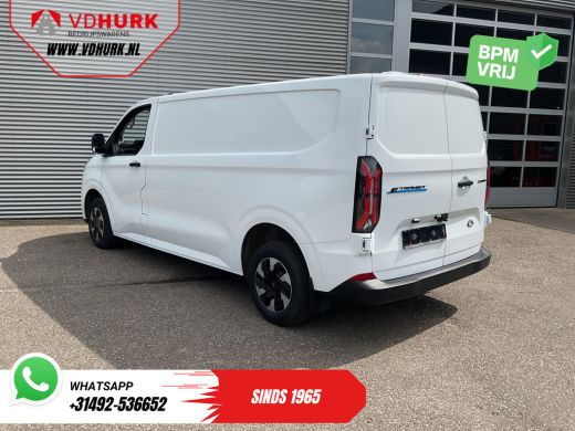 Ford E-Transit Custom L2 330 km WLTP LED/ Standkachel/ Stoelverw./ Snellader/ 2.3t Trekverm./ Carplay/ Climate/ Camera/... ActivLease financial lease