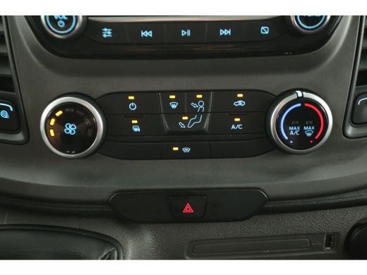 Ford Transit Custom 2.0 TDCI L2H1 | 2800kg Trekgew. | Airco | Cruise | Camera | 3 Zits | Carplay | Trekhaak ActivLease financial lease