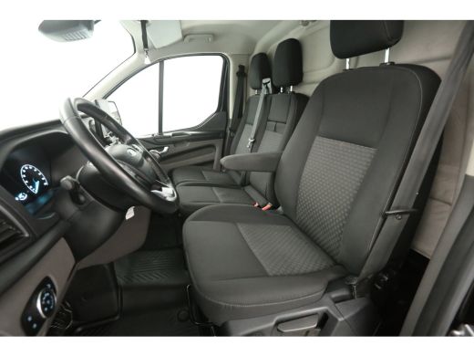 Ford Transit Custom 2.0 TDCI L2H1 | 2800kg Trekgew. | Airco | Cruise | Camera | 3 Zits | Carplay | Trekhaak ActivLease financial lease