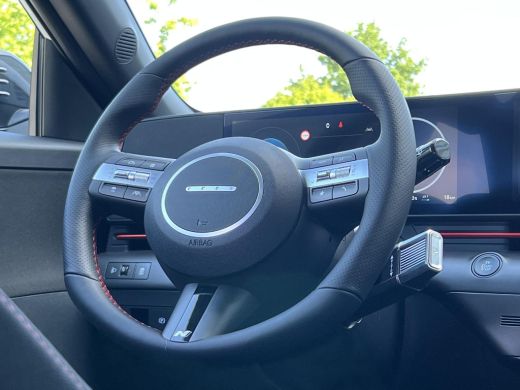 Hyundai Kona N Line Business 64.8 kWh || Adaptieve Cruise Control | Parkeersensoren voor en achter | Dodehoekd... ActivLease financial lease