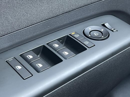 Hyundai Kona N Line Business 64.8 kWh || Adaptieve Cruise Control | Parkeersensoren voor en achter | Dodehoekd... ActivLease financial lease