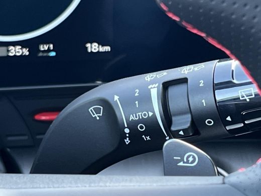 Hyundai Kona N Line Business 64.8 kWh || Adaptieve Cruise Control | Parkeersensoren voor en achter | Dodehoekd... ActivLease financial lease