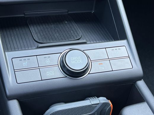Hyundai Kona N Line Business 64.8 kWh || Adaptieve Cruise Control | Parkeersensoren voor en achter | Dodehoekd... ActivLease financial lease