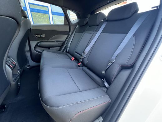 Hyundai Kona N Line Business 64.8 kWh || Adaptieve Cruise Control | Parkeersensoren voor en achter | Dodehoekd... ActivLease financial lease