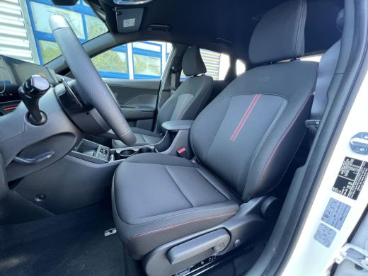 Hyundai Kona N Line Business 64.8 kWh || Adaptieve Cruise Control | Parkeersensoren voor en achter | Dodehoekd... ActivLease financial lease