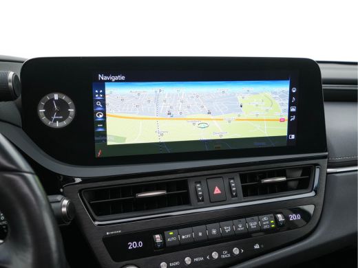 Lexus ES 300h Business Line (INCL-BTW) Aut. *PANO | LEATHER | FULL-LED | ADAPTIVE-CRUISE | BLINDSPOT | KEY... ActivLease financial lease