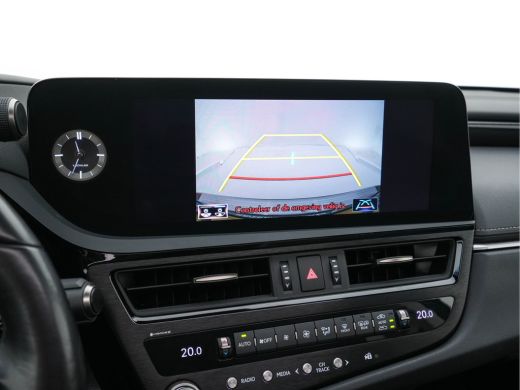 Lexus ES 300h Business Line (INCL-BTW) Aut. *PANO | LEATHER | FULL-LED | ADAPTIVE-CRUISE | BLINDSPOT | KEY... ActivLease financial lease