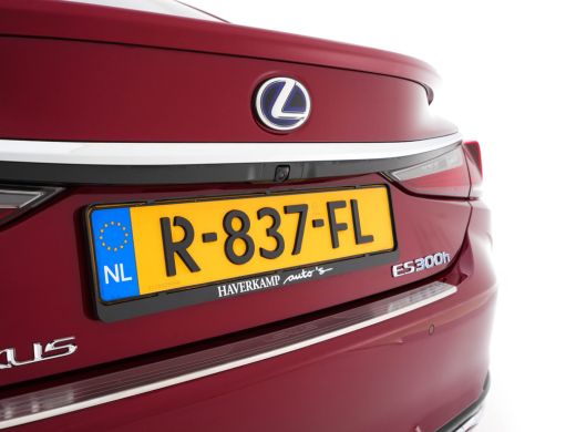 Lexus ES 300h Business Line (INCL-BTW) Aut. *PANO | LEATHER | FULL-LED | ADAPTIVE-CRUISE | BLINDSPOT | KEY... ActivLease financial lease
