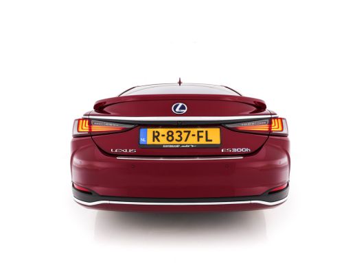 Lexus ES 300h Business Line (INCL-BTW) Aut. *PANO | LEATHER | FULL-LED | ADAPTIVE-CRUISE | BLINDSPOT | KEY... ActivLease financial lease