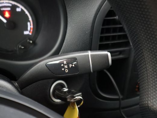 Mercedes-Benz eVito eVito LANG 41 kWh + STOELVERW. | APPLE CARPLAY | IMPERIAAL | DAB | 3-ZITS ActivLease financial lease