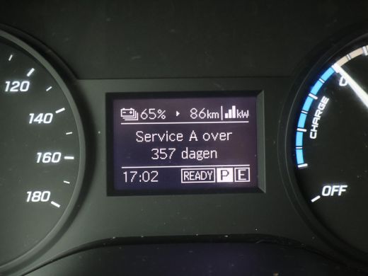 Mercedes-Benz eVito eVito LANG 41 kWh + STOELVERW. | APPLE CARPLAY | IMPERIAAL | DAB | 3-ZITS ActivLease financial lease