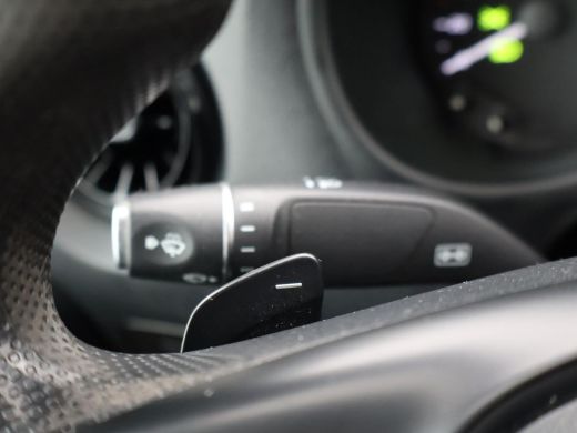 Mercedes-Benz eVito eVito LANG 41 kWh + STOELVERW. | APPLE CARPLAY | IMPERIAAL | DAB | 3-ZITS ActivLease financial lease