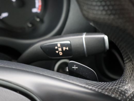 Mercedes-Benz eVito eVito LANG 41 kWh + STOELVERW. | APPLE CARPLAY | IMPERIAAL | DAB | 3-ZITS ActivLease financial lease