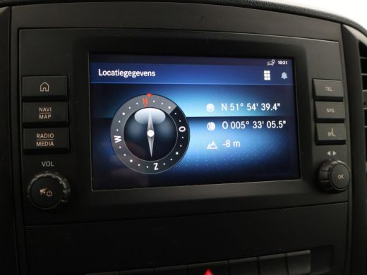Mercedes-Benz eVito eVito LANG 41 kWh + STOELVERW. | APPLE CARPLAY | IMPERIAAL | DAB | 3-ZITS ActivLease financial lease