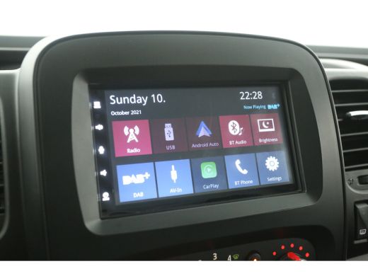 Renault Trafic 2.0 dCi 145PK L2H1 | Automaat | Airco | Cruise | Camera | 3 Zits | Trekhaak | Stoelverw. ActivLease financial lease
