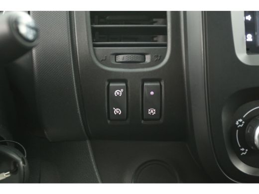 Renault Trafic 2.0 dCi 145PK L2H1 | Automaat | Airco | Cruise | Camera | 3 Zits | Trekhaak | Stoelverw. ActivLease financial lease