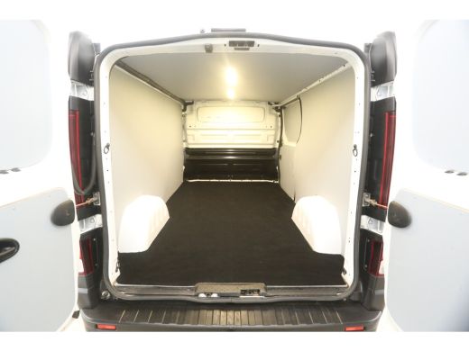 Renault Trafic 2.0 dCi 145PK L2H1 | Automaat | Airco | Cruise | Camera | 3 Zits | Trekhaak | Stoelverw. ActivLease financial lease