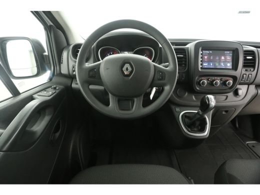 Renault Trafic 2.0 dCi 145PK L2H1 | Automaat | Airco | Cruise | Camera | 3 Zits | Trekhaak | Stoelverw. ActivLease financial lease