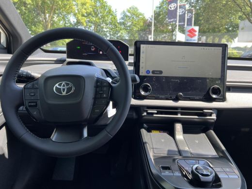 Toyota C-HR+ First Edition 77 kWh Bi-Tone ActivLease financial lease