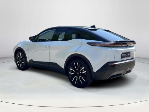Toyota C-HR+ First Edition 77 kWh Bi-Tone ActivLease financial lease