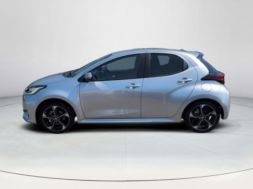 Toyota Yaris 1.5 Hybrid 130 Executive | Actie Auto | Parkeersensoren voor en achter | Apple Carplay | Android ... ActivLease financial lease