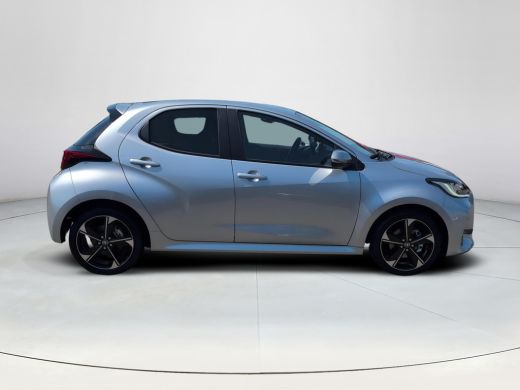Toyota Yaris 1.5 Hybrid 130 Executive | Actie Auto | Parkeersensoren voor en achter | Apple Carplay | Android ... ActivLease financial lease