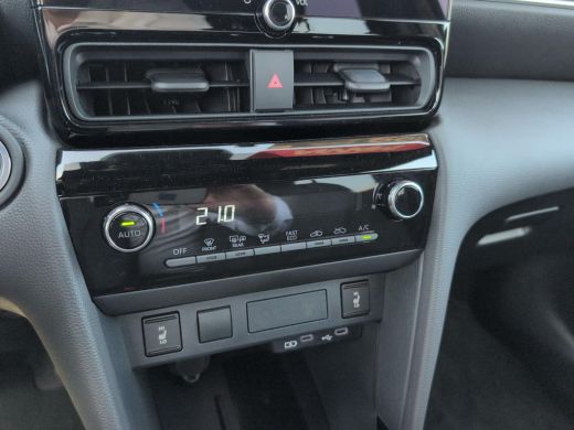 Toyota Yaris Cross 1.5 Hybrid 115 Dynamic | Oostendorp 50 jaar Editie | Actie Auto | Comfort Pack | Apple Carplay | ... ActivLease financial lease