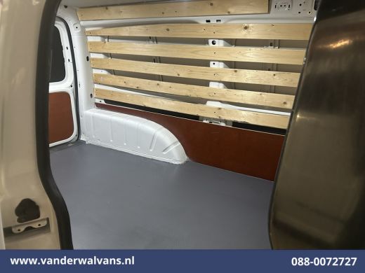 Volkswagen Caddy 2.0 TDI L2H1 Euro6 Airco | Cruisecontrol | 1400kg Trekhaak | Sidebars Zijdeur ActivLease financial lease