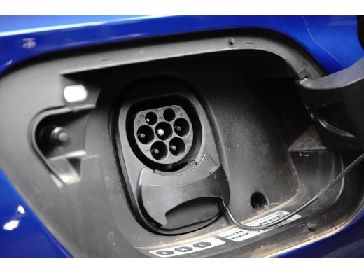 Volkswagen ID.4 Pro 174PK 77kwh | STUUR + STOELVERW. | APP. CONNECT | CRUISE CONTROL | NAVIGATIE | CLIMATE CONTROL ActivLease financial lease