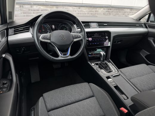 Volkswagen Passat Variant 1.4 TSI PHEV GTE Business | Carplay | Camera | LED | Navi | Adap. Cruise ActivLease financial lease