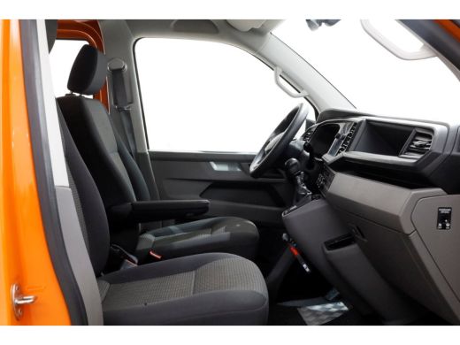 Volkswagen Transporter T6.1 2.0 TDI 110pk Lang D.C. Airco/Navi/Camera 04-2021 ActivLease financial lease